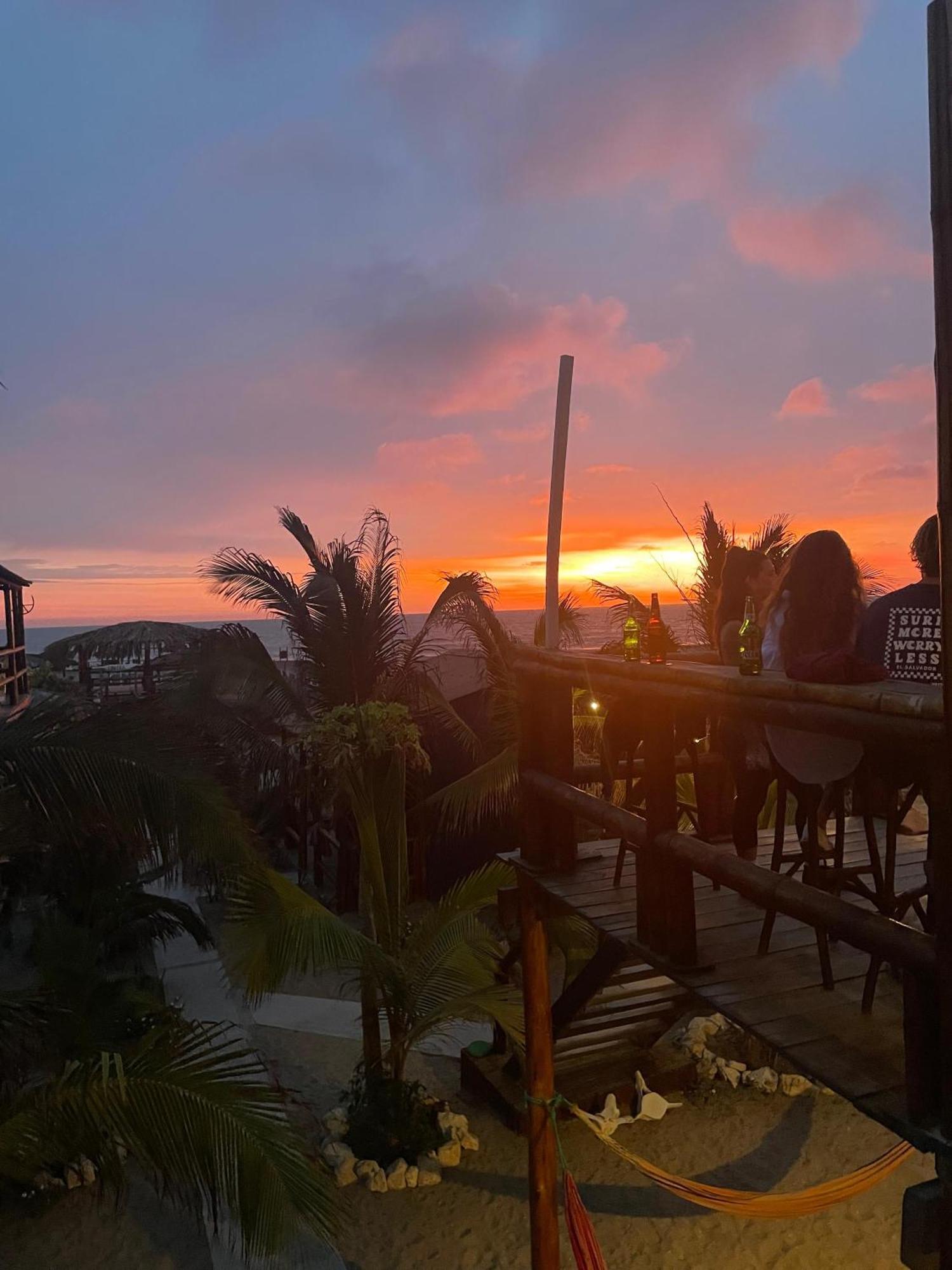 Un Dia Boutique Resort Плайяс Экстерьер фото